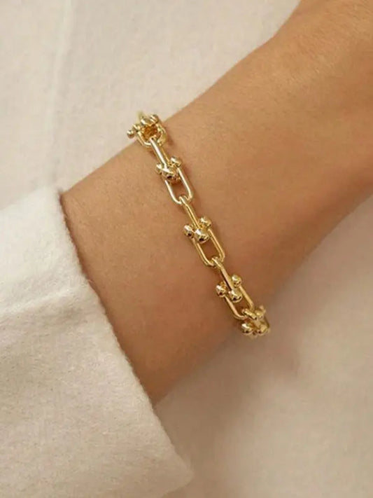 Chunky Horseshoe Bracelet