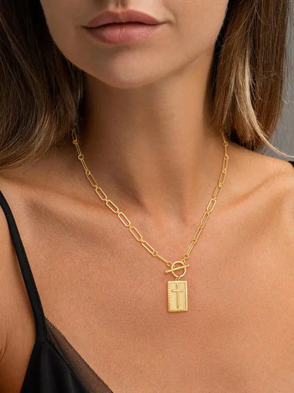Eternal Pendant Necklace